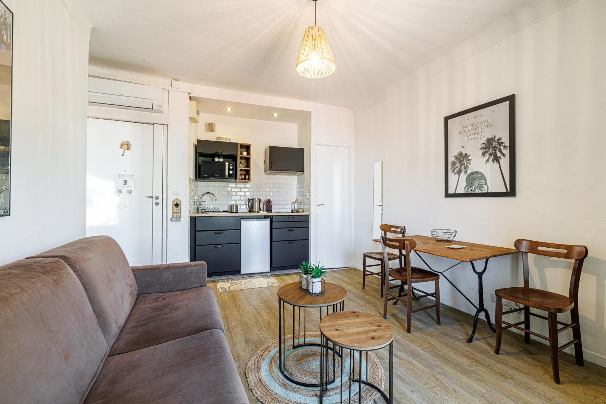Joli Appartement A Cote Du Palais Des Festivals カンヌ エクステリア 写真